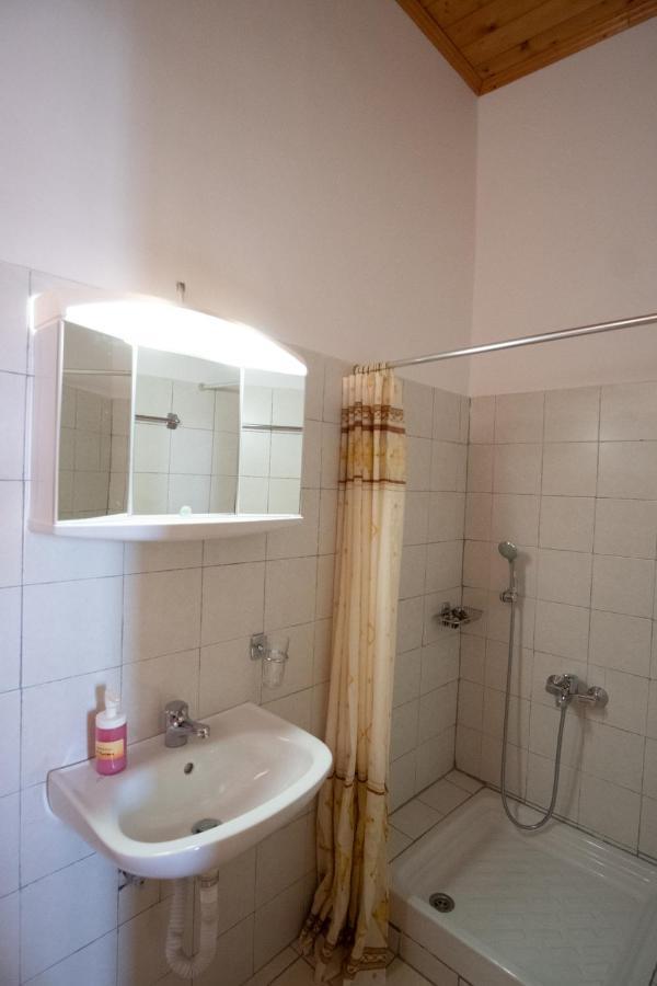Gkoura Hotel سيراكو المظهر الخارجي الصورة